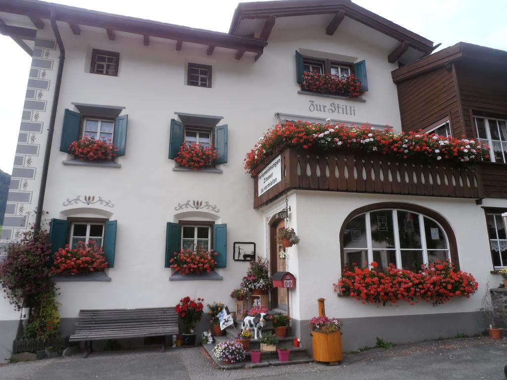 Apartamento Pension Hof Zur Stilli Davos Exterior foto